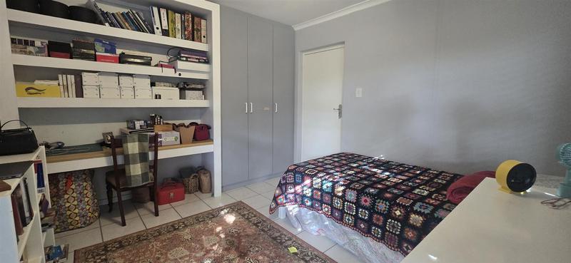 5 Bedroom Property for Sale in Hersham Western Cape